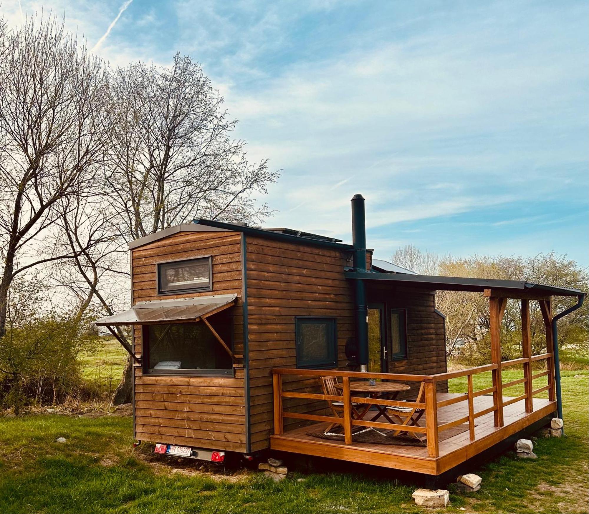 Tiny Home Dejani Exteriér fotografie